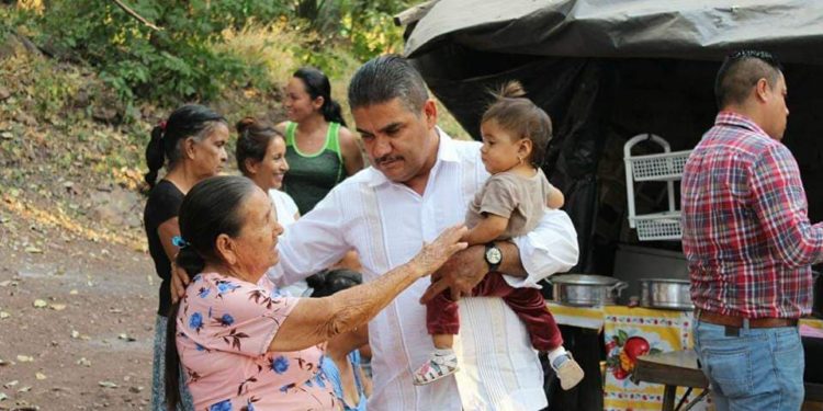 Habrá entrega de reconocimiento al ex alcalde paracuarense Noé Zamora Zamora