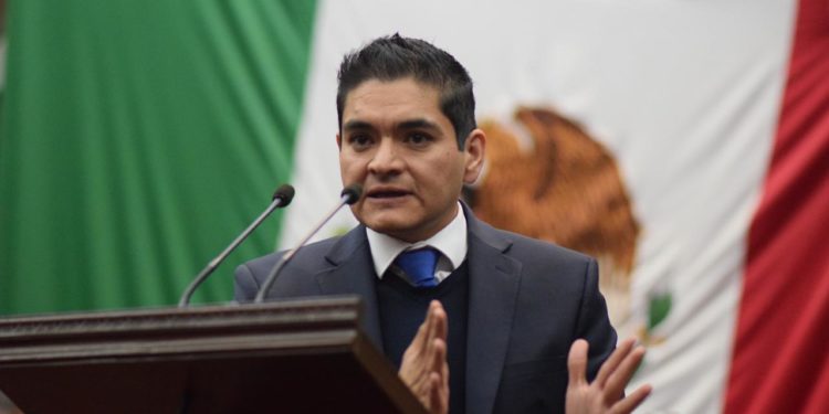 SE SALDARÁ LA DEUDA CON LAS COMUNIDADES INDÍGENAS DE NUESTRO ESTADO: ARTURO HERNÁNDEZ VÁZQUEZ