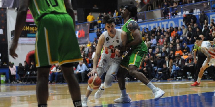 Aguacateros de Michoacán saca un triunfazo en casa de soles y empata la serie final de la zona oeste