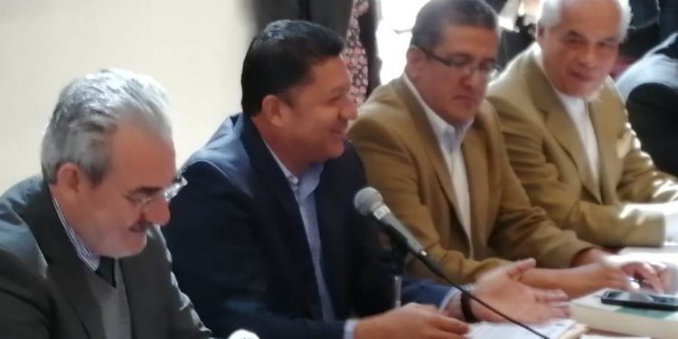 A más tardar en septiembre, la Ley General de Aguas: Flores Anguiano