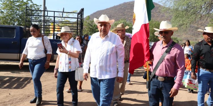 Obras continuarán en Holanda: José Luis Cruz alcalde de Apatzingán