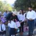Entrega Octavio Ocampo mobiliario a escuelas de Tuzantla y Benito Juárez