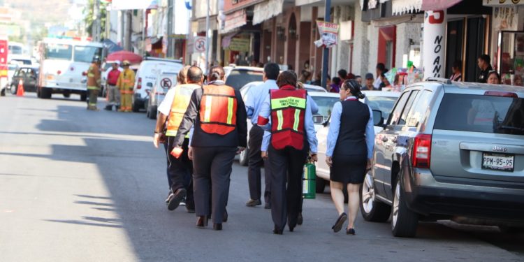 Apatzingán se unió al macro simulacro de sismo
