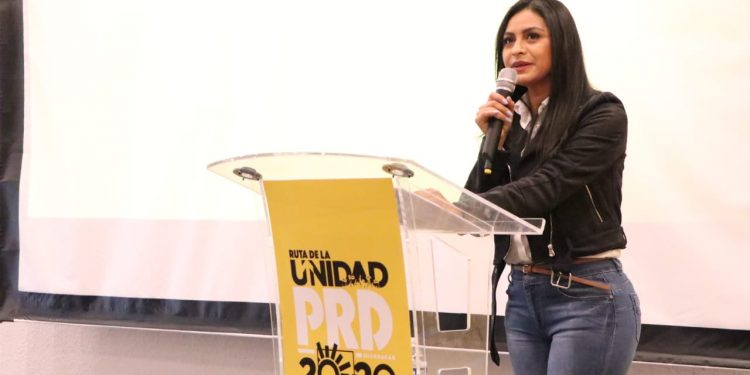 Por salud, hay que revertir que la mitad de los mexicanos tengan vida sedentaria: Araceli Saucedo