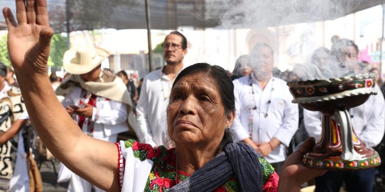 Con fiesta tradicional, conmemora Michoacán Día Internacional de la Lengua Materna