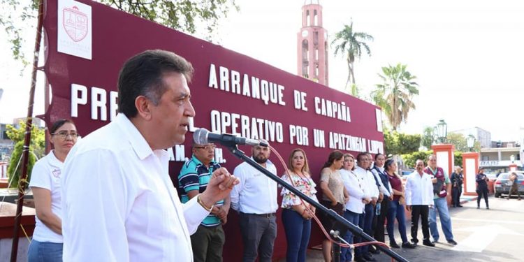 Inicia campaña “Por un Apatzingán Limpio”
