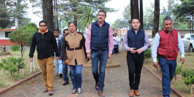 Brigadas reciben capacitación para combatir incendios forestales en Paracho