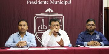 Presentan convocatoria para Hijo Predilecto, Ciudadano Distinguido y Mérito Juvenil en Apatzingán