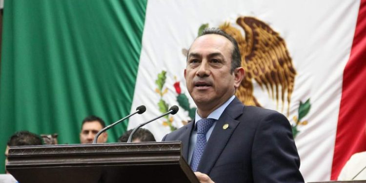 Confinamiento obligatorio, oportuno para salvaguardar la vida de los michoacanos: Antonio Soto