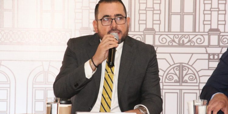 Necesario reforzar acciones para disminuir contagios de Covid-19 desde los ayuntamientos: Humberto González