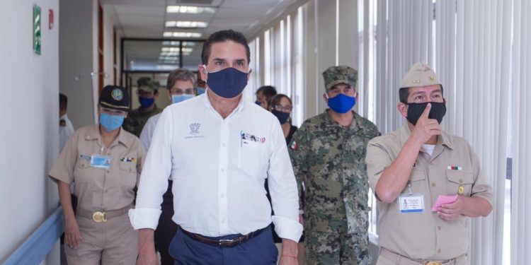 Desmiente Silvano Aureoles a funcionarios de salud federal