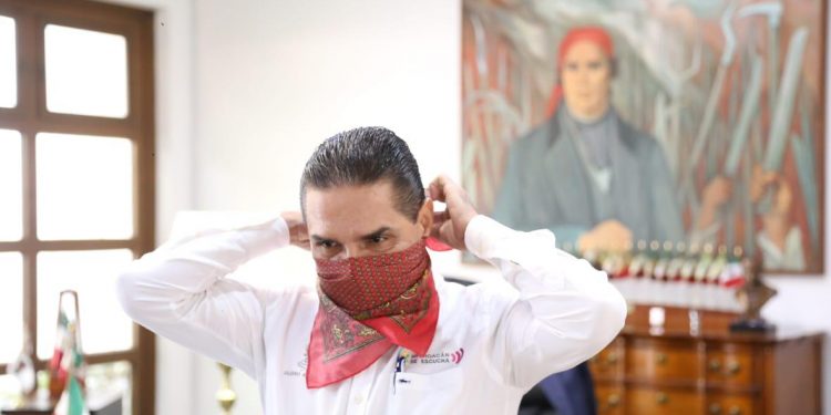 Anuncia Silvano Aureoles uso obligatorio del cubrebocas