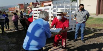 Sin distingo continúa la entrega de apoyos del Diputado del PT Salvador Arvizu Cisneros