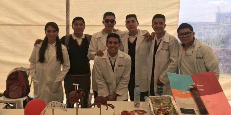 Oferta académica del CECyTEM, opción para los jóvenes de Michoacán