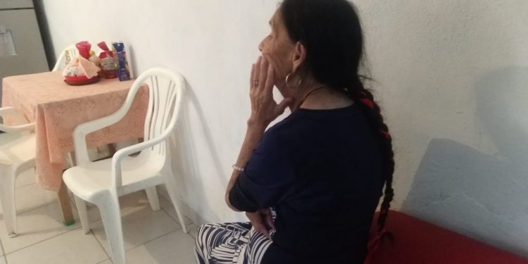 Llama SSM a cuidar a adultos mayores de COVID-19