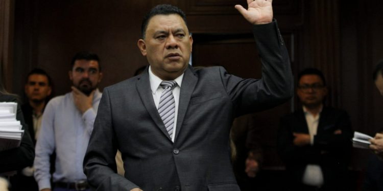 Respalda Fermín Bernabé decisión de no crear mas impuestos ante COVID-19