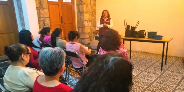 #YoSiMeSumo campaña exitosa de la diputada federal María Chávez ante presencia del Covid-19