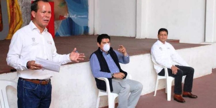 Importante atender a la sociedad ante situación de contingencia SEDRUA Ejemplo