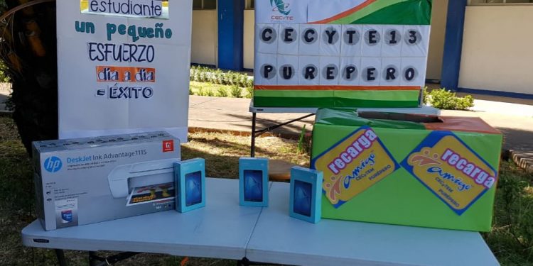 CECyTEM celebra a los estudiantes en su día