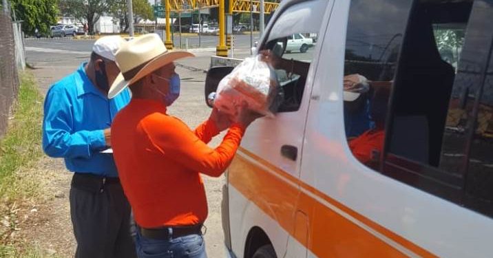 Transportistas sector vulnerable ante el Covid-19 que no debe se olvidado: Salvador Arvizu