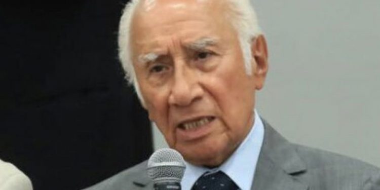 Fallece el ex gobernador Ausencio Chávez Hernández, talentoso político michoacano