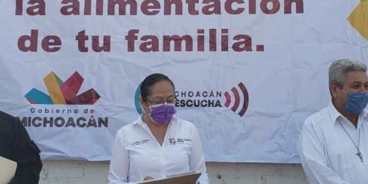 Salud y Alimento para todas las familias michoacanas prioridad de Silvano Aureoles Conejo; Jeovana Alcántar Baca
