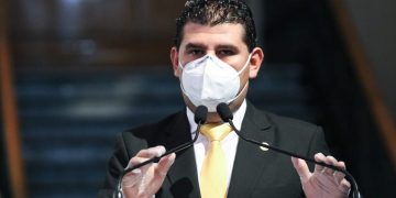 Congreso exhorta, Ayuntamientos a disminuir riesgos de contagios en transporte, a propuesta de Octavio Ocampo