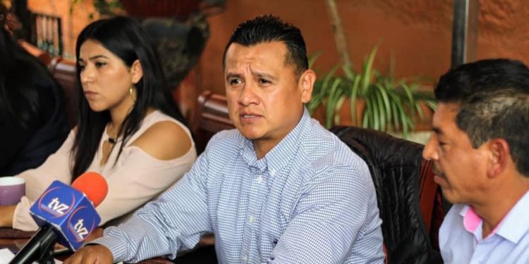 Paquete legislativo impulsará a la industria mexicana en el ámbito internacional: Torres Piña