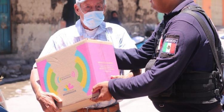 Casi 200 mil familias beneficiadas con Michoacán Alimenta