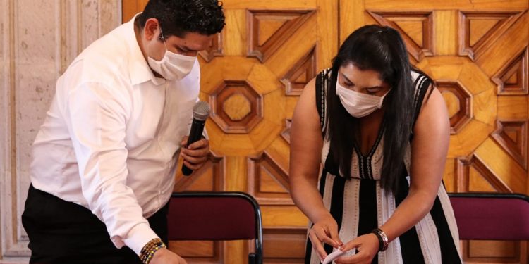 Recibe Brenda Fraga de manera oficial la presidencia del Congreso del Estado