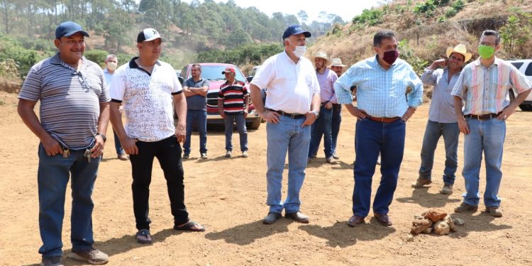 1.5 mdp para pozo profundo en Acahuato