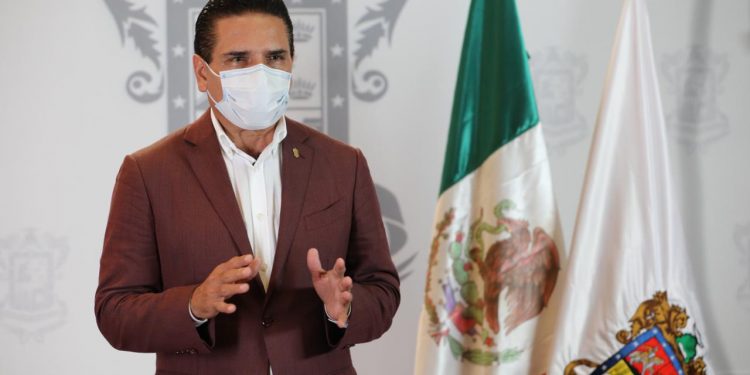 Epidemia por COVID-19 sigue en crecimiento: Silvano Aureoles