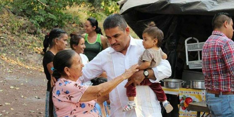 Noé Zamora recibe espaldarazo para buscar alcaldía por el PRD en Parácuaro