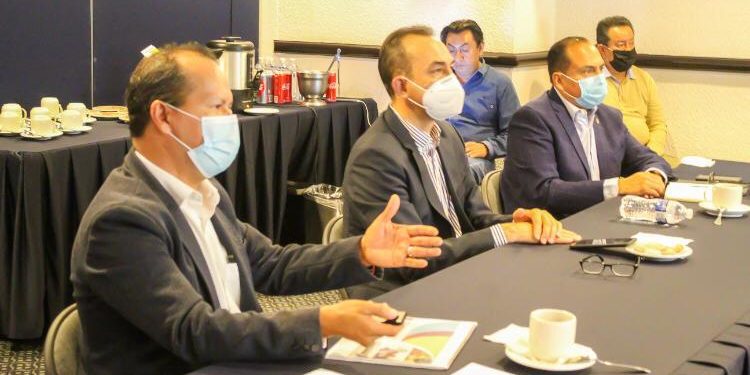 Brutal golpe federal al campo, reconocen diputados en Michoacán