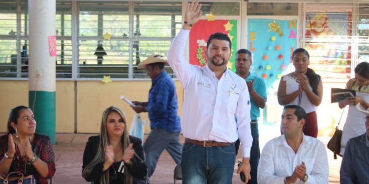 Bases del PRD van por unidad y fortalecimiento con Octavio Ocampo