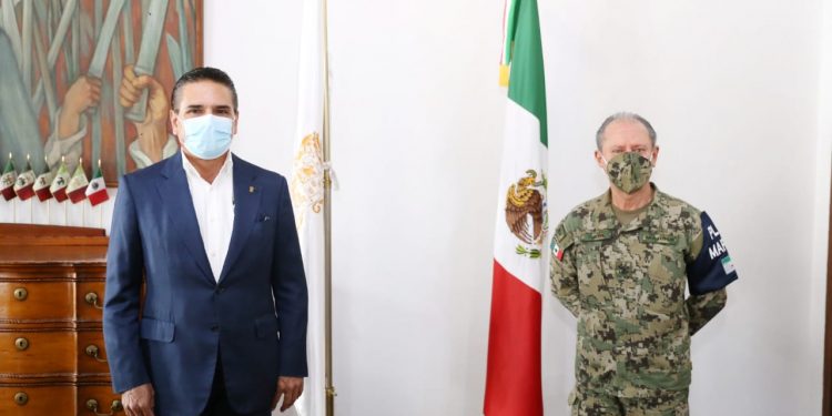 Firman Gobernador y Semar convenio para fortalecer seguridad pública