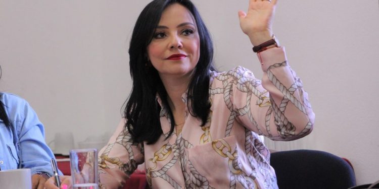 Violadores y abusadores no escaparán de la ley: Adriana Hernández