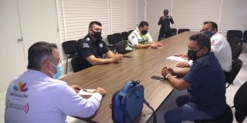 Ángel Custodio suma esfuerzos con autoridades para romper cadena de contagios en región Apatzingán