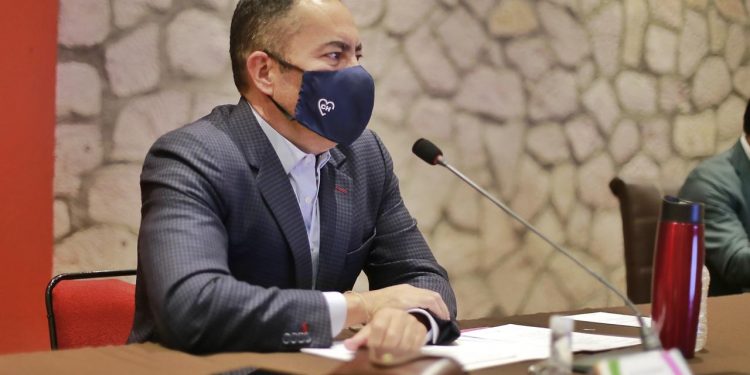 Reconoce Carlos Herrera voluntad de munícipes por realizar informes de Gobierno virtuales