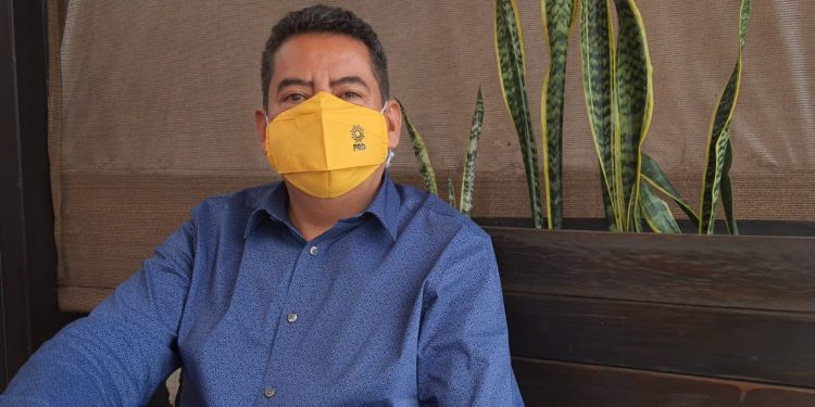 Procede en Comisión de Fortalecimiento Municipal, iniciativa de Ángel Custodio Virrueta