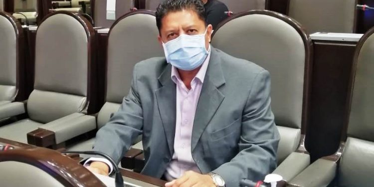 PRESENTA LA COMISIÓN DE RECURSOS HIDRÁULICOS, AGUA POTABLE Y SANEAMIENTO, INICIATIVA PARA CREAR LA LEY GENERAL DE AGUAS