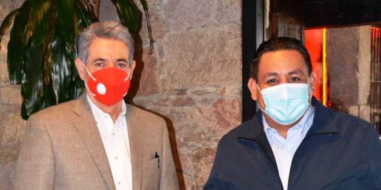 SE REÚNE JESÚS HERNÁNDEZ PEÑA CON LA DIRIGENCIA ESTATAL DEL PRD