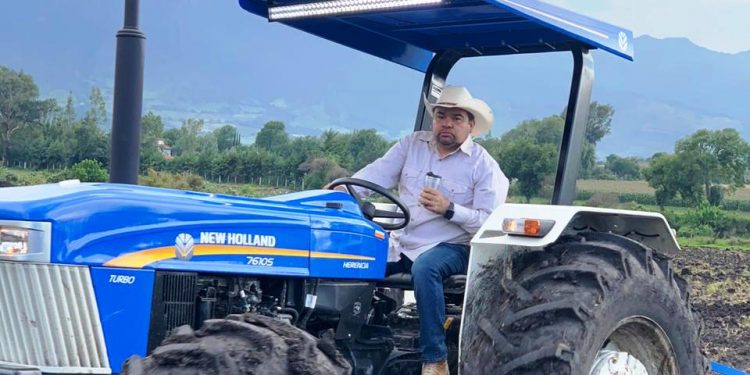 Crisis sanitaria sigue golpeando a micronegocios, es necesario fortalecerlos: Tony Martínez