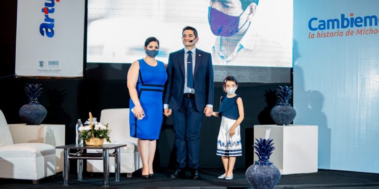 ARTURO HERNÁNDEZ PRESENTA RESULTADOS Y SOLUCIONES EN SU SEGUNDO INFORME LEGISLATIVO