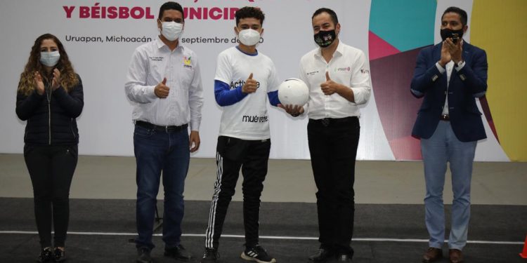 Deporte, herramienta esencial para lograr la paz: Carlos Herrera