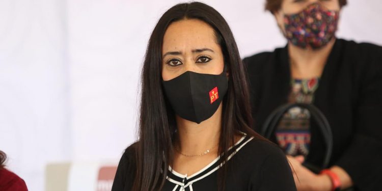 Lamenta Tere Mora represión contra normalistas; exige a la CEDH investigue el caso y haya justicia