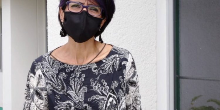 Abate UNIVIM rezago en entrega de cédulas profesionales