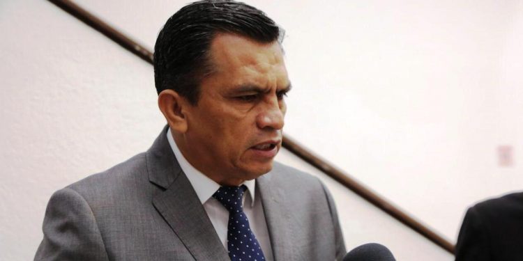 Informe del Gobierno Federal, alejado de la realidad de México: Javier Estrada