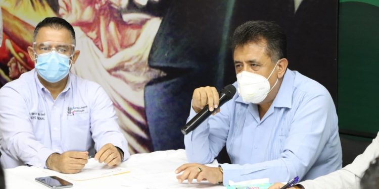 Toman protesta nuevos integrantes del Consejo Intermunicipal de Seguridad Pública en Apatzingán