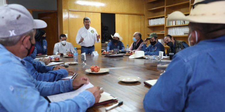 Preocupado sector ganadero por la cancelación de apoyos